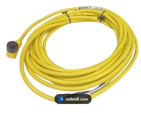 889D-R4AC-5 MICROCABLE HEMBRA RECTO 4 PINES CON CODIGO DE COLOR IEC 22 AWG 5 MTS AMARILLO