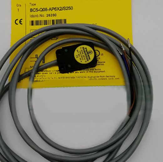 Sensor de Proximidad Capacitivo, 5 mm, PNP, 10 a 30 Vcd, Pre-Alambrado