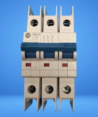 1489-M3C300 DISYUNTOR MINIATURA