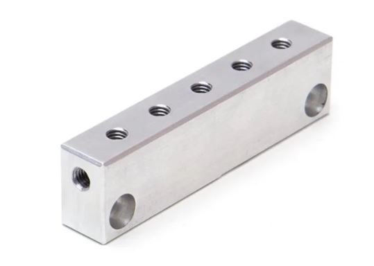GSF MAN M5X8 BLOQUE MANIFOLD M5 389 CON 8 PUERTOS